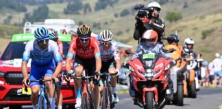 Matthews vince la 14^ tappa del Tour, Vingegaard resta in giallo