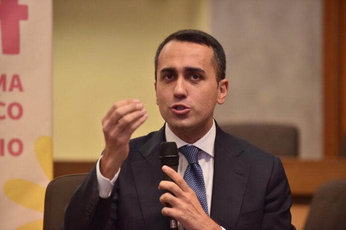 Pomigliano D'Arco - RinascitaFest, incontro con Luigi Di Maio