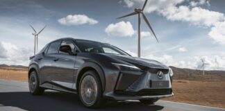 Lexus RZ, la potenza dello sprint di un ghepardo