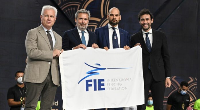 In Egitto il presidente Azzi riceve la bandiera per Milano 2023