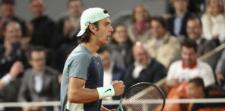 Tennis, Musetti batte Alcaraz in finale e trionfa ad Amburgo