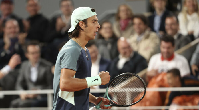 Tennis, Musetti batte Alcaraz in finale e trionfa ad Amburgo