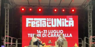 Gualtieri alla Festa dell’Unità di Roma, “Umiliante che un sindaco debba elemosinare su rifiuti”
