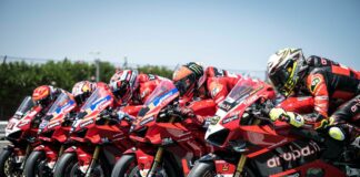 Sold-out le Ducati Panigale V4 S della Race of Champions