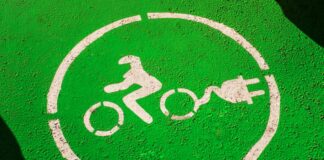 Ancma, boom dell’elettrico a due ruote per la mobilità urbana