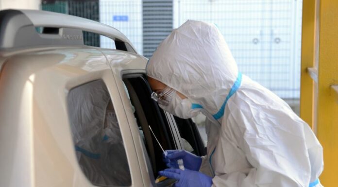 Covid, in calo incidenza e indice di trasmissibilità