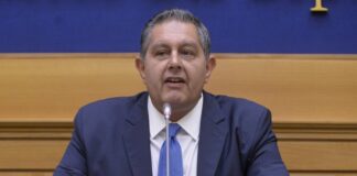 Elezioni, Toti “Confronto con tutti”