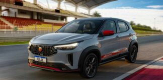 Nuova Abarth Pulse in pista nella F4 brasiliana come Safety Car