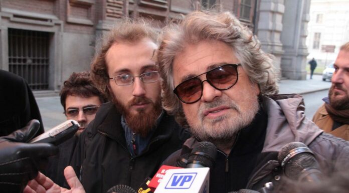 M5s, Grillo su doppio mandato “Onore a chi ha servito con altruismo”