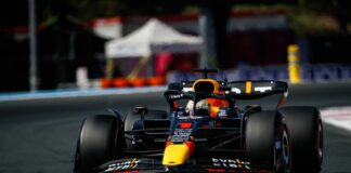 F.1, In Ungheria vince in rimonta Verstappen, poi le Mercedes