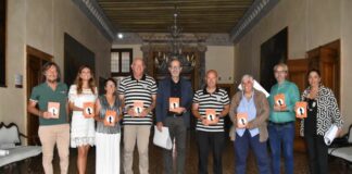 Esce “Venezia – La Guida ufficiale dei Gondolieri”, presentazione a Ca’ Farsetti