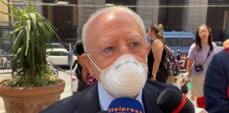 De Luca “in servizio in Campania 420 nuovi medici, boccata d’ossigeno”