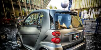 Guidare una Smart: pro e contro smart city car