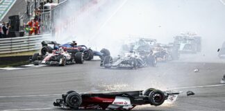 Incidente al via a Silverstone, grande paura per Zhou