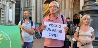 Alika, In piazza Scala a Milano presidio per “un Paese civile”