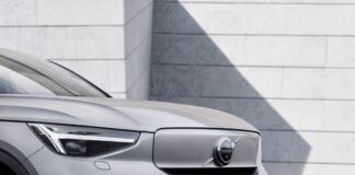 Per Volvo utili stabili nel secondo trimestre del 2022