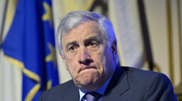 Tajani “Il voto utile dei moderati è a Forza Italia”