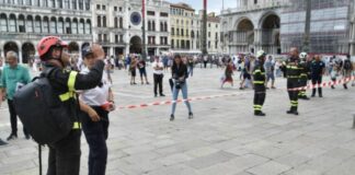 Sopralluogo dei vigili del fuoco al campanile San Marco di Venezia, nessuna criticità