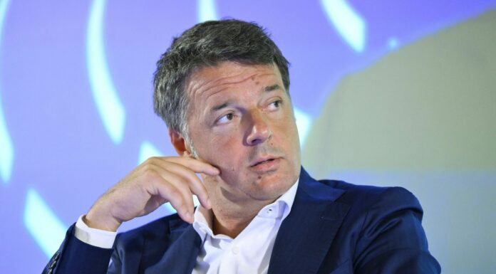 Renzi “Messe da parte le velleità personali, idee al centro”