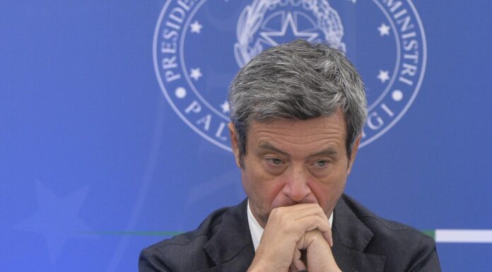 Orlando “Serve un patto su minimi salariali, cuneo e rinnovo contratti