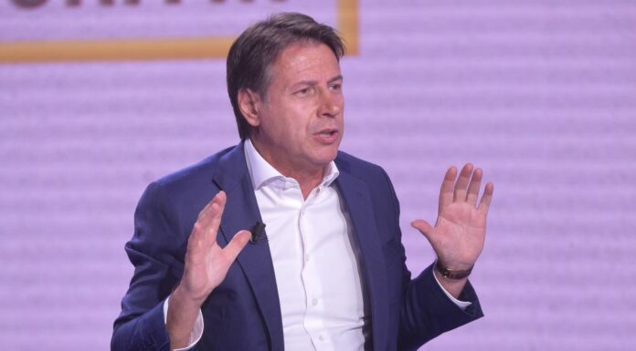 Elezioni, Conte “Non escludo larghe intese, ma senza M5s”