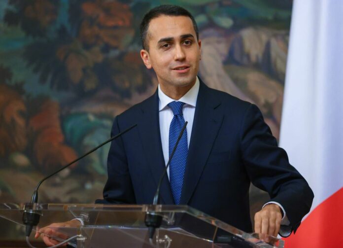 Mosca, Il ministro degli esteri italiano Luigi Di Maio incontra il ministro degli esteri Russo Lavrov
