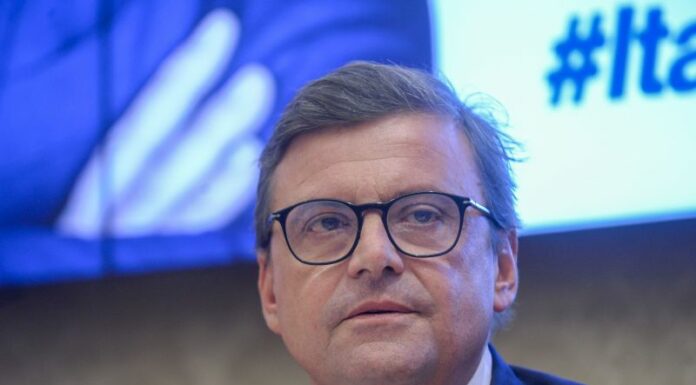 Calenda “In arrivo uno tsunami finanziario”