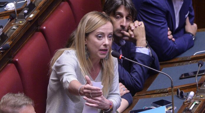 Meloni “Tuteleremo la casa dai pignoramenti e dagli abusivi”