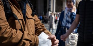 Covid, 21.817 nuovi positivi e 90 morti in italia