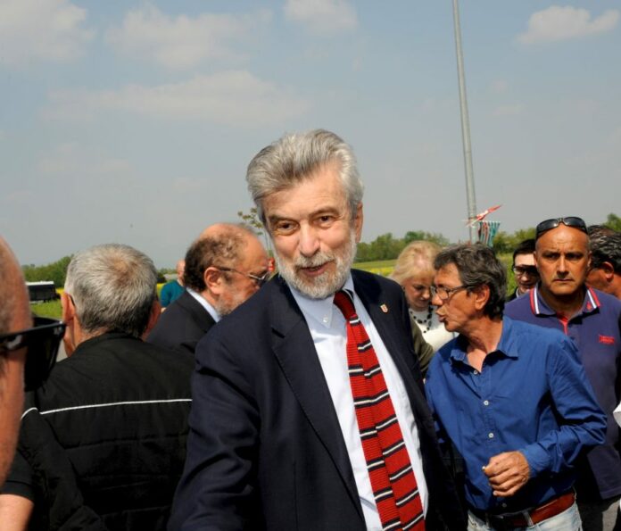 CESARE DAMIANO E PAOLO BRAMBILLA AL PRESIDIO DEI LAVORATORI DELLA K-FLEX