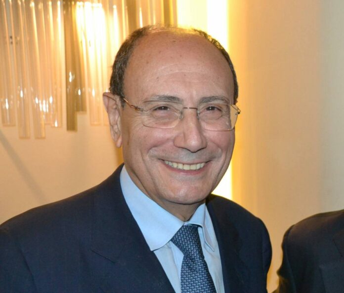 Presentazione al Residence di Ripetta il libro di Fabrizio Cicchitto