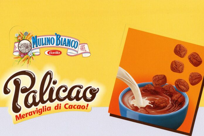 Palicao Mulino Bianco con tazza di latte e cioccolata