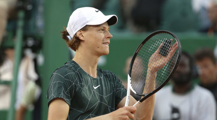 Sinner vola agli ottavi degli Us Open, Musetti eliminato