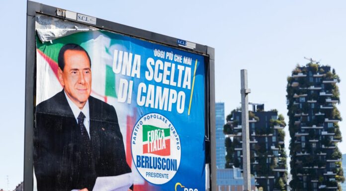Berlusconi “Reddito di cittadinanza? Va riformulato, non abolito”