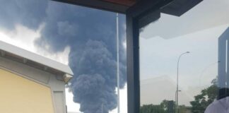 Maxi incendio in azienda chimica nel Milanese. Tre feriti, uno è grave