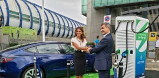 Aeroporti, a Fiumicino primi punti di ricarica ultrarapida per le auto elettriche