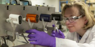 Uno studio, danni alla salute ridotti per i fumatori che passano a glo