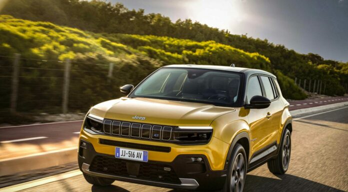 Entro il 2025 quattro nuovi suv elettrici Jeep, subito l’Avenger