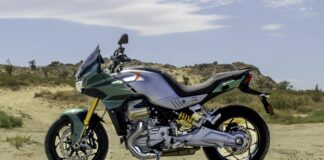 Arriva la nuova Moto Guzzi V100 Mandello