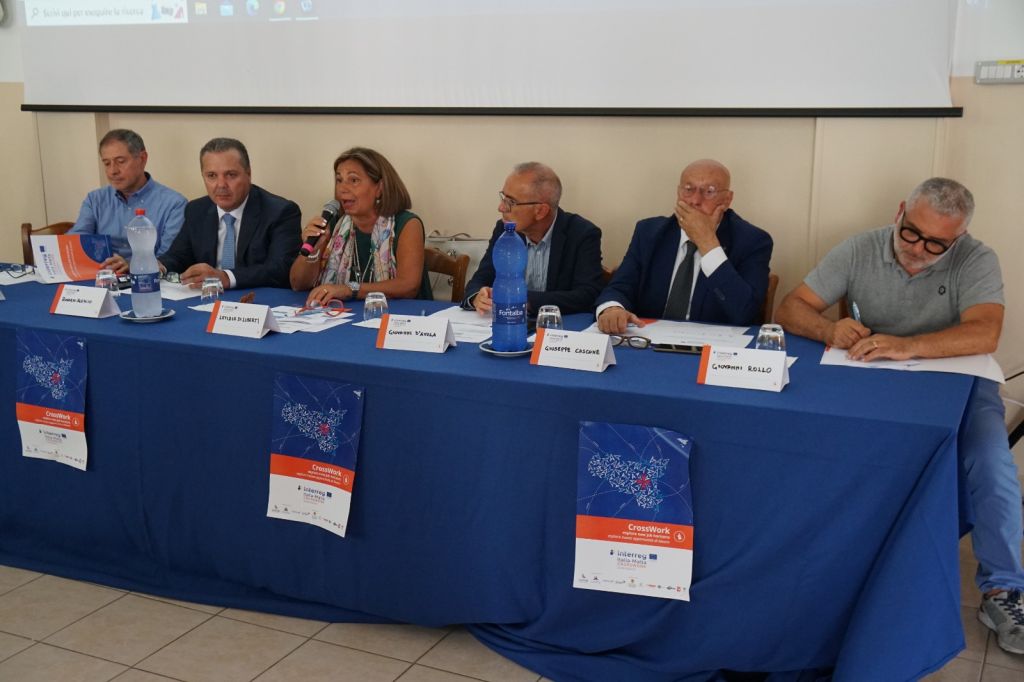 Crosswork, Parte selezione per giovani disoccupati siciliani e maltesi Crosswork, Parte selezione per giovani disoccupati siciliani e maltesi