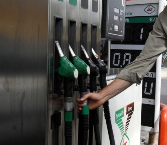 Caro energia, CNA “Da inizio conflitto in Iran conto aggiuntivo da 16,5 miliardi”