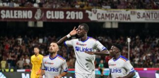 Prima vittoria stagionale del Lecce, Salernitana ko 2-1