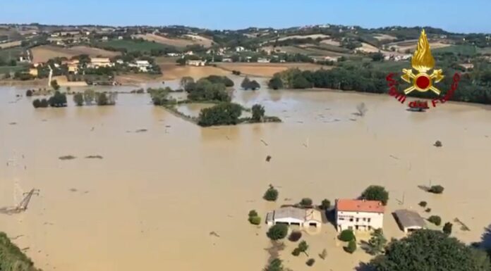 Maltempo, 10 vittime e 3 dispersi per l’alluvione nelle Marche
