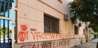 A Palermo scritte No vax alla Fiera e presso la sede dell’Ordine dei giornalisti