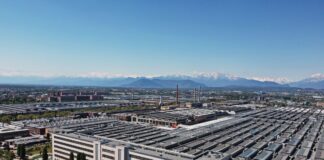 Stellantis, annunci su Mirafiori integrano piano elettrificazione Italia