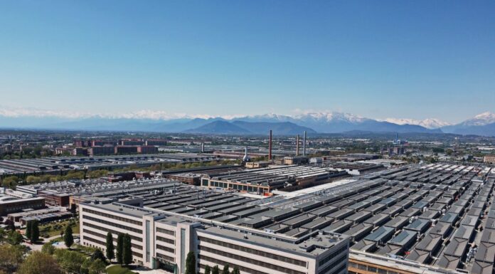 Stellantis, annunci su Mirafiori integrano piano elettrificazione Italia