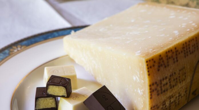 Nascono le praline di cioccolato al Parmigiano Reggiano