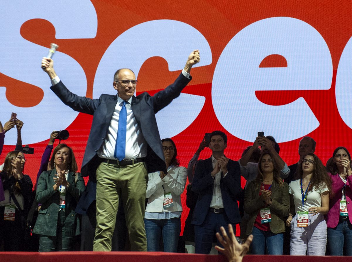 Elezioni, Letta “Difenderemo la Costituzione” Elezioni, Letta “Difenderemo la Costituzione”