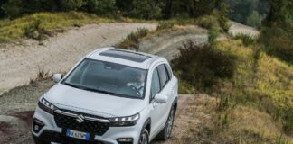 La gamma Suzuki 100% ibrida e 100% 4×4 alla Fiera del Fuoristrada