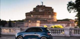 Nuova Fiat 500 protagonista della mobilità urbana sostenibile a Rom-E